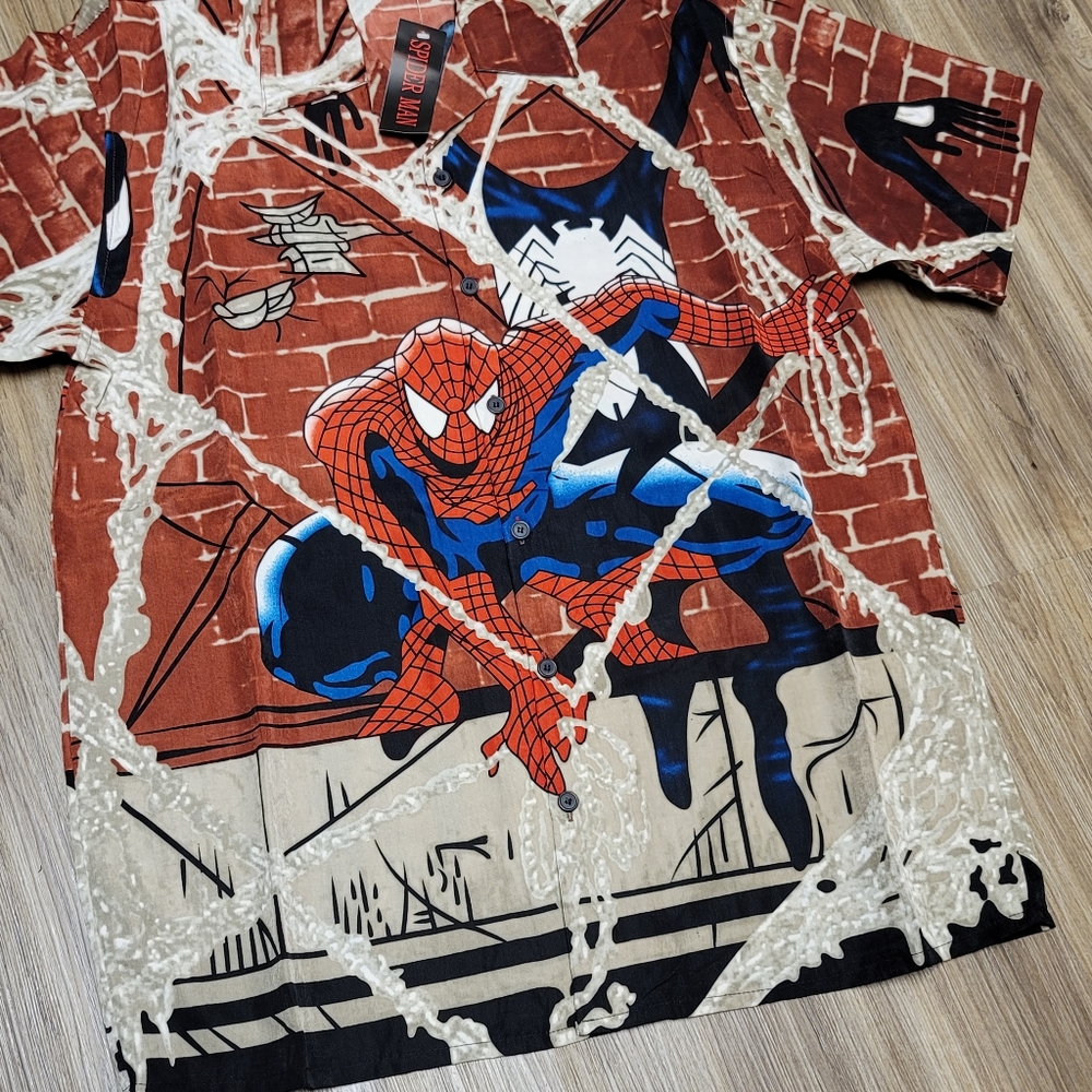 Spiderman Button-up Shirt - Picture 2 of 4